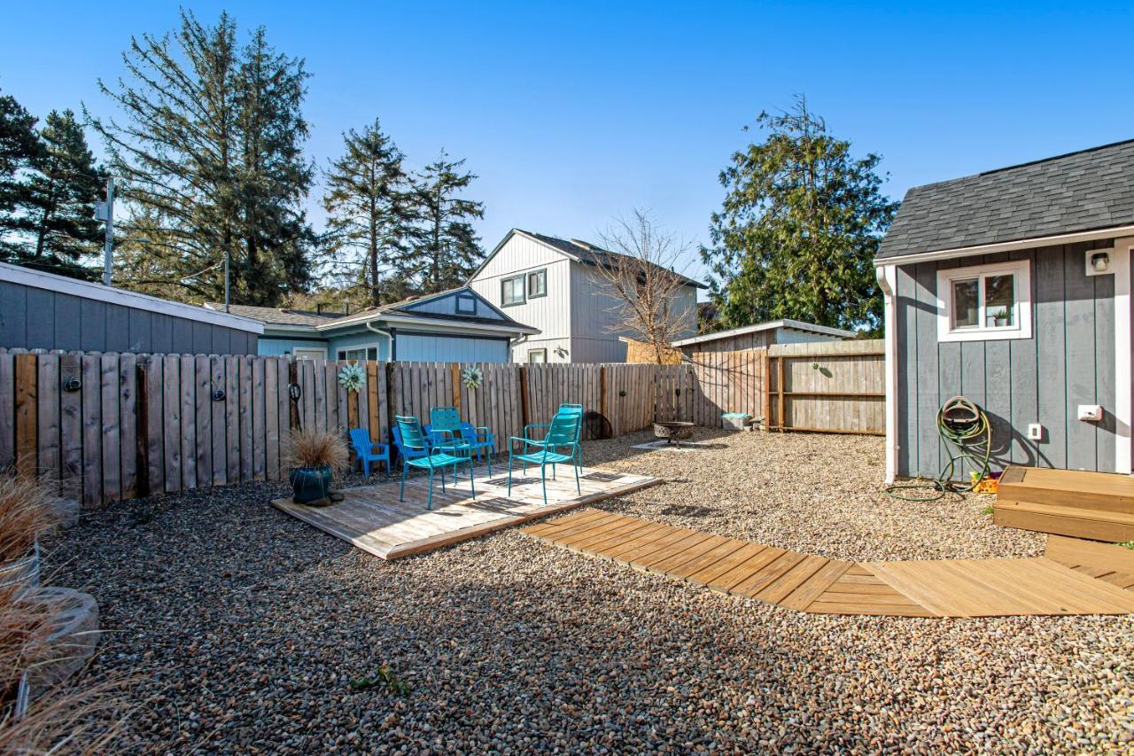 Вилла Siletz Bay Getaway Линкольн-Сити Экстерьер фото