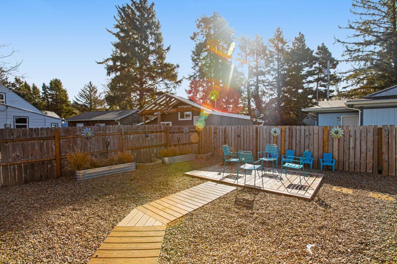 Вилла Siletz Bay Getaway Линкольн-Сити Экстерьер фото